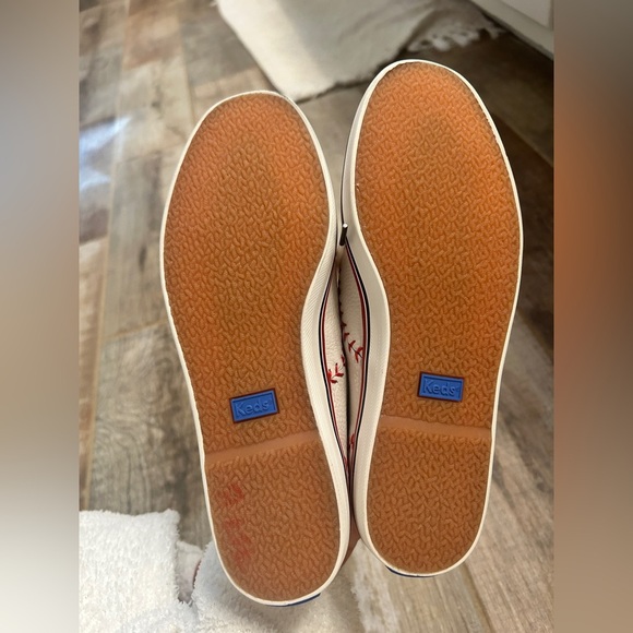 Like New Baseball Keds- Size Women’s 6 - Picture 7 of 10